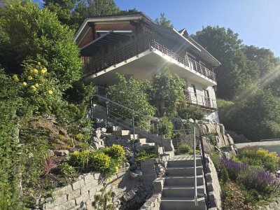 Luxus- Chalet mit unverbaubarem Schwarzwald- Panorama