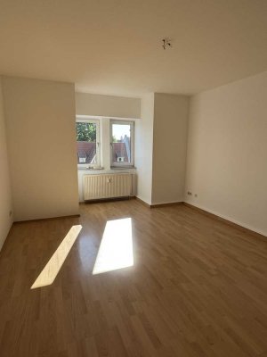 Helle 2 Raum-Wohnung in Neue Neustadt