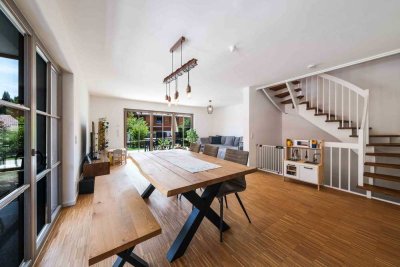 FAMILIENFREUNDLICHES REIHENECKHAUS IN BEVORZUGTER LAGE ZUR MIETE, BAD WIESSEE