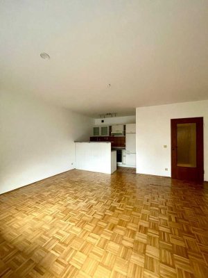 Wohlfühloase gesucht? 2 Zimmer Whg. (49m²) mit Einbauküche und Terrasse in OB-Altstadt-Süd