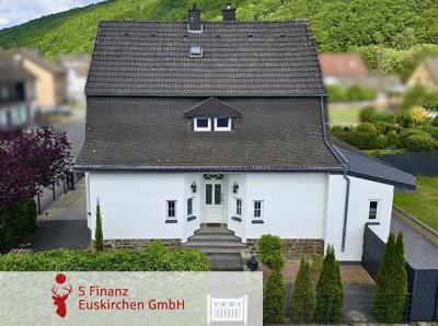 Ein Zuhause zum Verlieben - Charmantes Familienhaus mit großem Garten in Schleiden-Gemünd