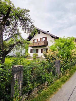 Charmantes Einfamilienhaus mit Charakter. Ideale Gelegenheit für junge Familien und solche, die es noch werden wollen!