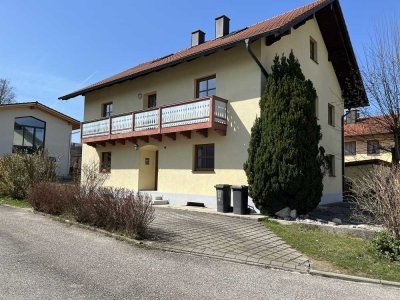 Großes Einfamilienhaus mit Garten