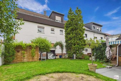 ***Platz zum Ankommen! Dachgeschoss - 3 ZKB in familiärem 4-Familienhaus in Brühl***