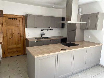 Sanierte 3-Zimmer-Altbauwohnung in zentraler Lage