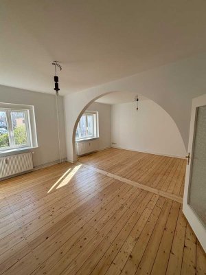3 Zimmer Altbau-Wohnung im Hochparterre in Magdeburg Stadtfeld Ost