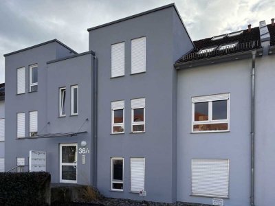 Vermietete DG Wohnung in zentraler Lage