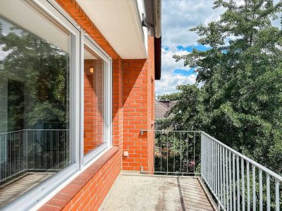 Einziehen und wohlfühlen: Renovierte Mietwohnung mit Balkon