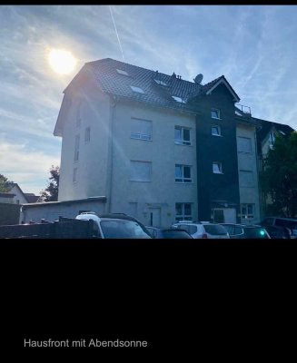 Provisionsfreies Haus in Haus (über 3.Etagen) mit Garten und Stellplatz!