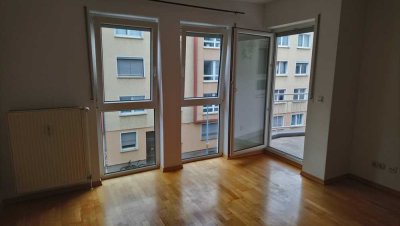 2-Zimmer Wohnung mit Balkon in Mainz-Neustadt