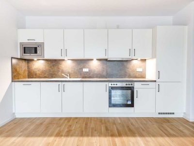 Stilvoll wohnen: Helle 2-Zi.-Wohnung mit Balkon und moderner Einbauküche nahe der Dresdner Innenstad