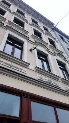 * Tolle 3-Raum-Wohnung mit neuer EBK und Balkon in Stötteritz *