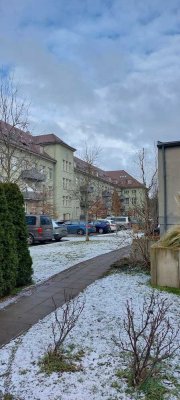 Helle 3 Zimmer -Maisonette -Wohnung in Berlin Karlshorst (Lichtenberg)