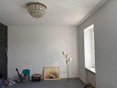 4-Zimmer Wohnung im Bahnhof Bad Sobernheim zu vermieten!