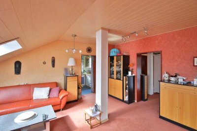 Sonnige 2-Zimmer-Dachgeschosswohnung