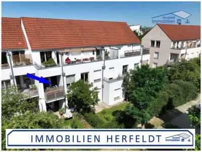 Gepflegte 2-Zimmer-Wohnung mit Loggia und TG-Stellplatz im "Wohnpark am See" - direkt am Ilsesee
