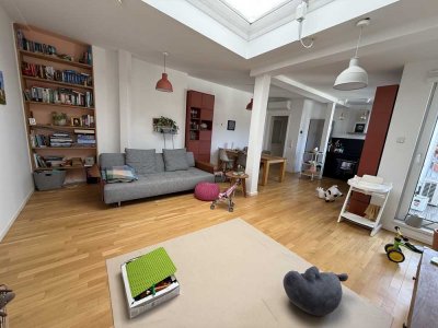 Premium, lichtdurchflutetes Penthouse in Friedrichshain