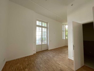 * helle und moderne 1-Raumwohnung in beliebter Lage mit Terrasse *
