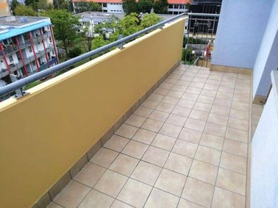 2 ZIMMER-NEUBAU + sonniger Süd-Balkon 7,5m² + extra Wohnküche + sanierte Sanitäranlagen + Lift + TG!