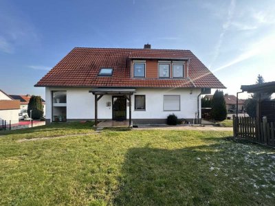 * Mehrfamilienhaus in Gladebeck * 3 Wohneinheiten*vermietet * Doppelcarport * Stellplatz * Garten *
