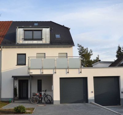 Neubau mit 2 großen Dachterassen: 2-Zimmer in exklusiver Lage