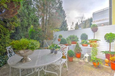 MÜNCHEN-TRUDERING: CHARMANTES HAUS MIT LEBENSLANGEM WOHNRECHT!