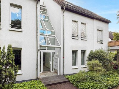 Idyllisch im Grünen – gepflegte Wohnung mit Terrasse in Köln-Marienburg