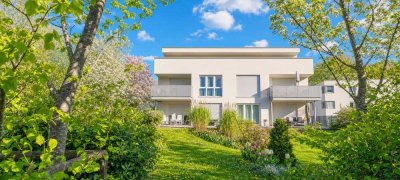 WOHNEN AM SALZTEICH · 4-Zi-Premium · 112 m² · 1. OG · Lift · 2 TG · KfW-55 · Wolfsburg