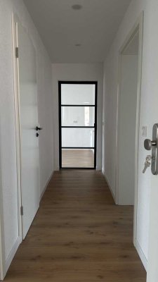 3-Zimmer-Wohnung mit gehobener Innenausstattung und Balkon in Bendorf