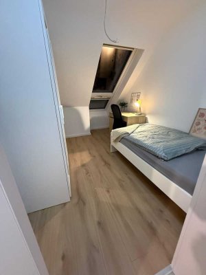 Moderne WG-Zimmer in Toplage - voll möbliert & sofort bezugsfrei