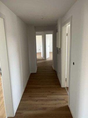 Schöne 3 ZKB Wohnung zu vermieten