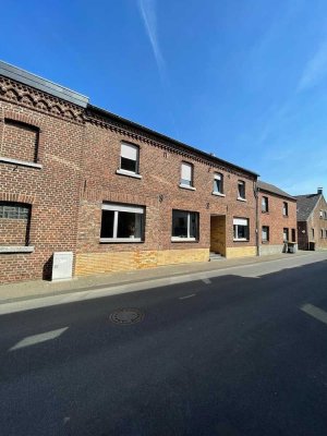 Gemütliche 2-Zimmer-Wohnung in Jülich-Barmen - Teilmöbliert, Erdgeschoss, ab sofort!
