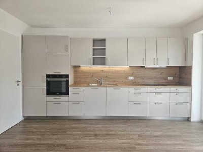 Schöne 2-Zimmer-Wohnung mit Balkon und Einbauküche in Frankenhardt