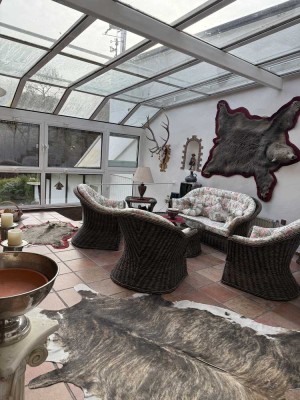 Doppelhaushälfte am Waldrand – vielseitiges Zuhause mit Einliegerwohnung und traumhaftem Garten