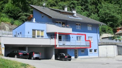 Schöne Garconniere mit Balkon in Ampasser Ruhelage