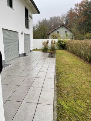 Modernes 6-Zimmer-Einfamilienhaus im Toskana-Stil mit geh. Innenausstattung und EBK