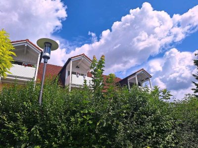 **Kapitalanlage** Top gepflegte 3 Zi.-Maison.-Whg. mit Balk., EBK, TG + Stpl.,  Neufahrn (S1)