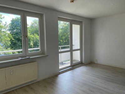 Familienwohnung mit Balkon und Blick ins Grüne