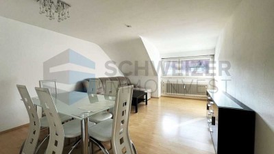 Sofort verfügbar! 2,5-Zimmer-Wohnung mit Stellplatz, 2 Abstellräume und einer zusätzlichen Mansarde!