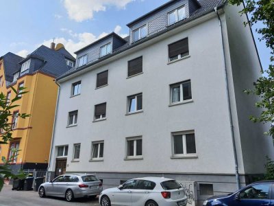 Komplett renovierte 4 Zimmerwohnung Mühlstr.32, Gießen