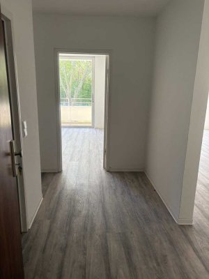 2-Zimmer Wohnung (61,53 m²) im 1. OG, frisch saniert in Mainz Hartenberg/Münchfeld