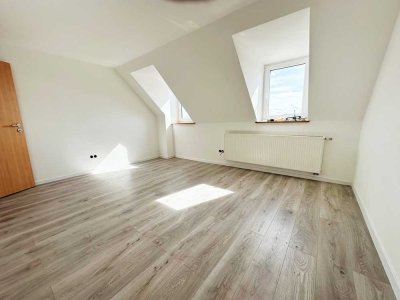 Sanierte 2 Zimmer-Wohnung in zentraler Lage! Sehr gute Verkehrsanbindung!