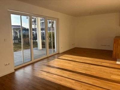 Elegante 4-Zimmer-Terrassenwohnung mit Garten in Kammer/Traunstein