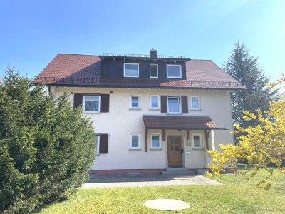 3 Zi.-Whg- mit großem Garten und Garage