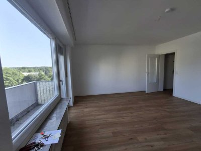 frisch renovierte 2-Zi. Wohnung mit 2 Balkonen,  WG geeignet, fußläufig zu Frankenberger Viertel
