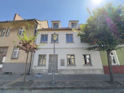 Neubau-Haus mit großer Terrasse in zentraler Lage von Beelitz