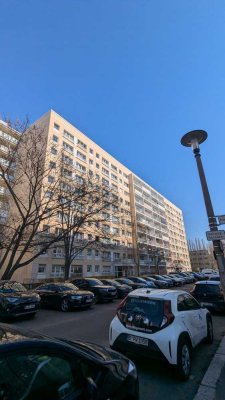 Helle 3-Zimmer Wohnung mit Balkon in Berlin Friedrichshain