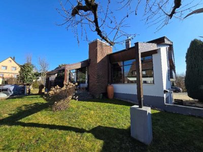 "Raumwunder - Architektonisch anspruchsvolles EFH mit ELW und vielen Möglichkeiten"