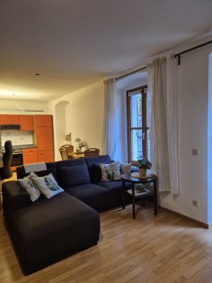 700.0 € - 48.0 m² - 1.0 Zi.