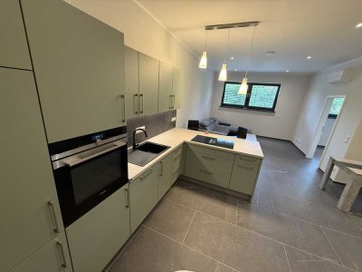 Komplett möblierte Wohnung, Erstbezug